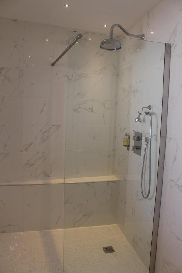Tsilaosa Hôtel Cilaos Extérieur photo
